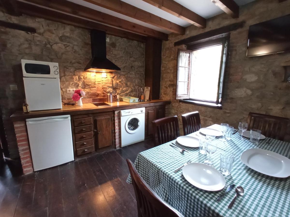 Apartamentos Rurales La Galeria Ribota Extérieur photo